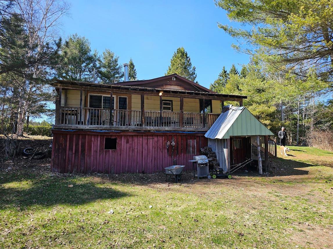 Property Photo: 119 Addington Rd 7 Road ON K0H 1L0