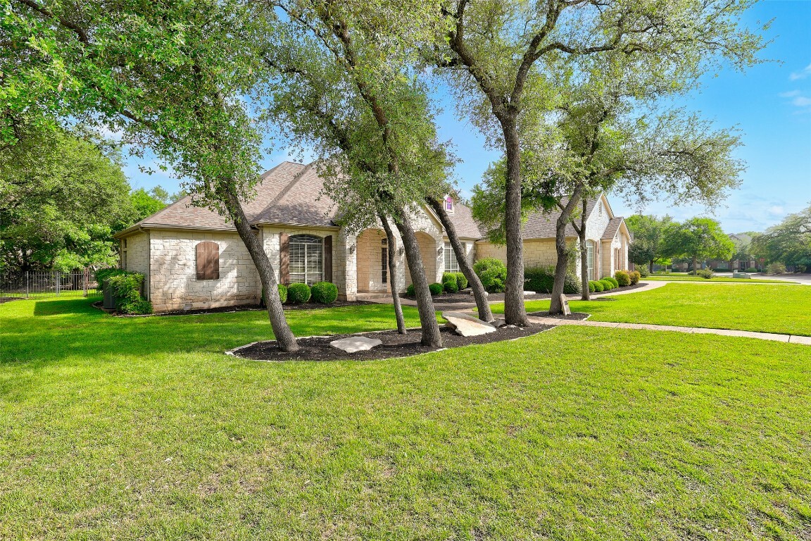 Property Photo: 110 Woodall Drive TX 78628