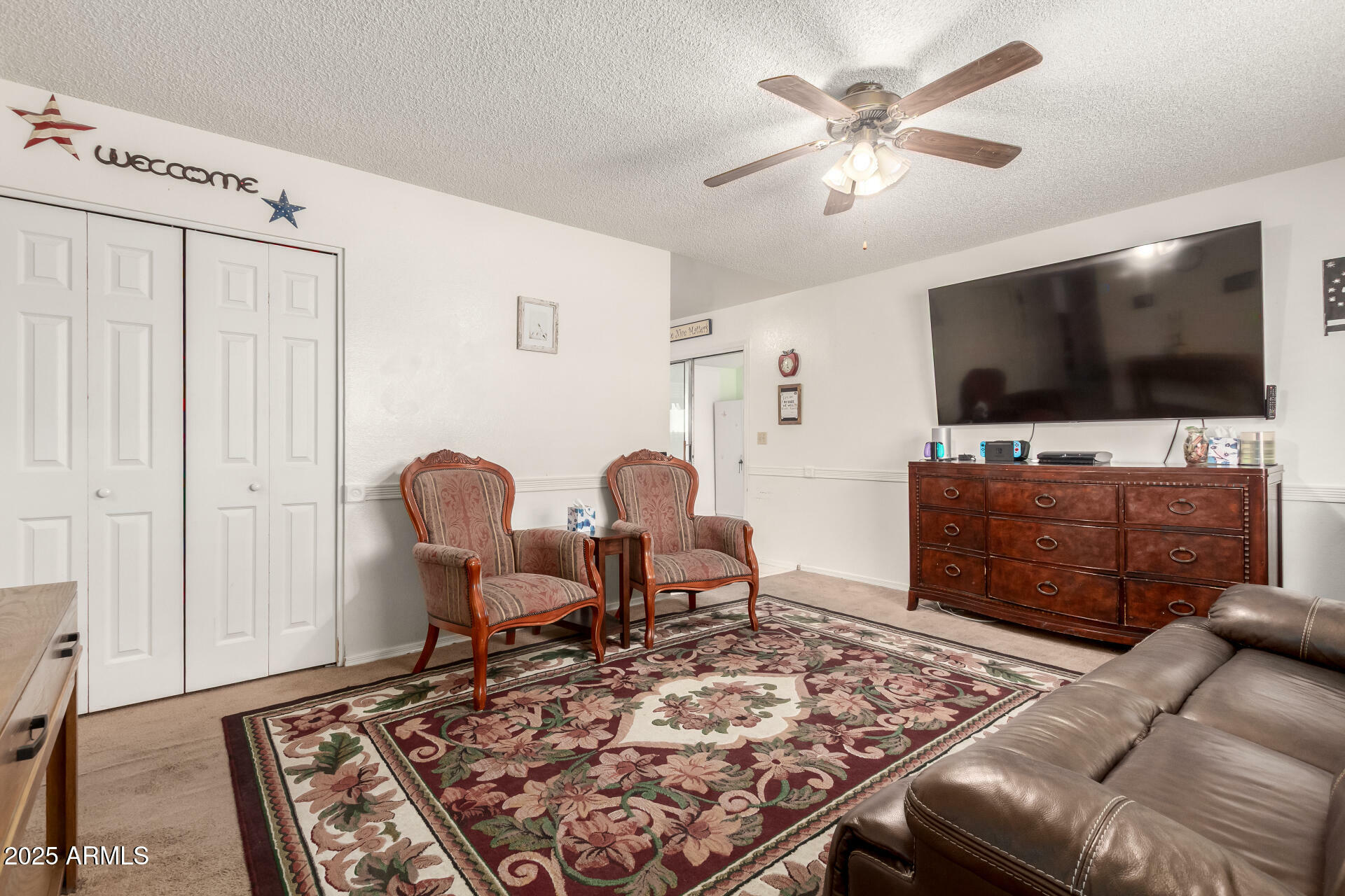 Property Photo: 630 E Jensen Street 154 AZ 85203
