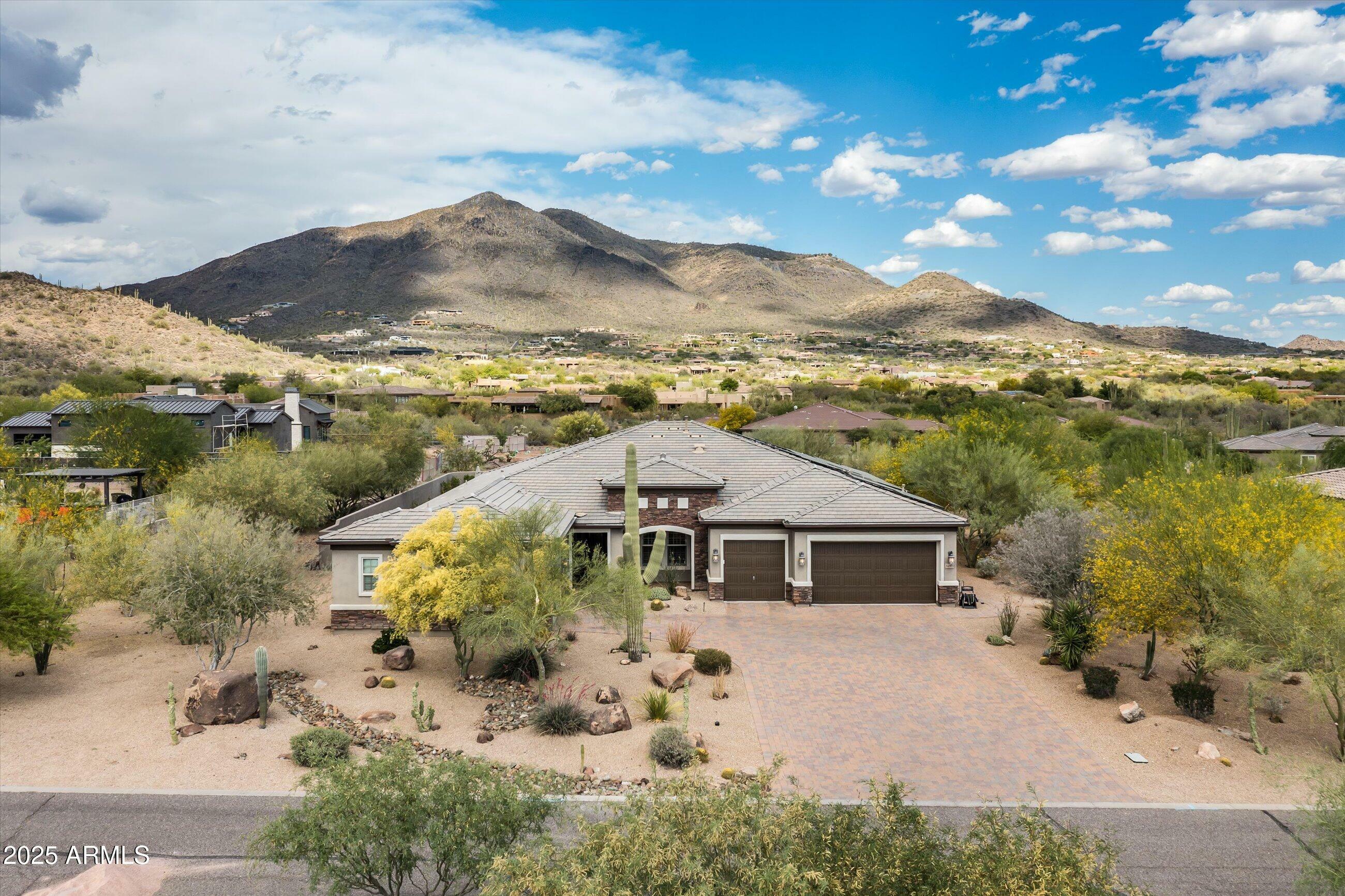 Property Photo: 35971 N Prickley Pear Road AZ 85331