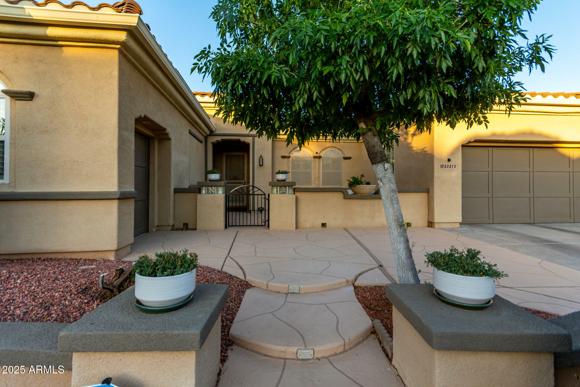 Property Photo: 23213 N Del Monte Drive AZ 85375