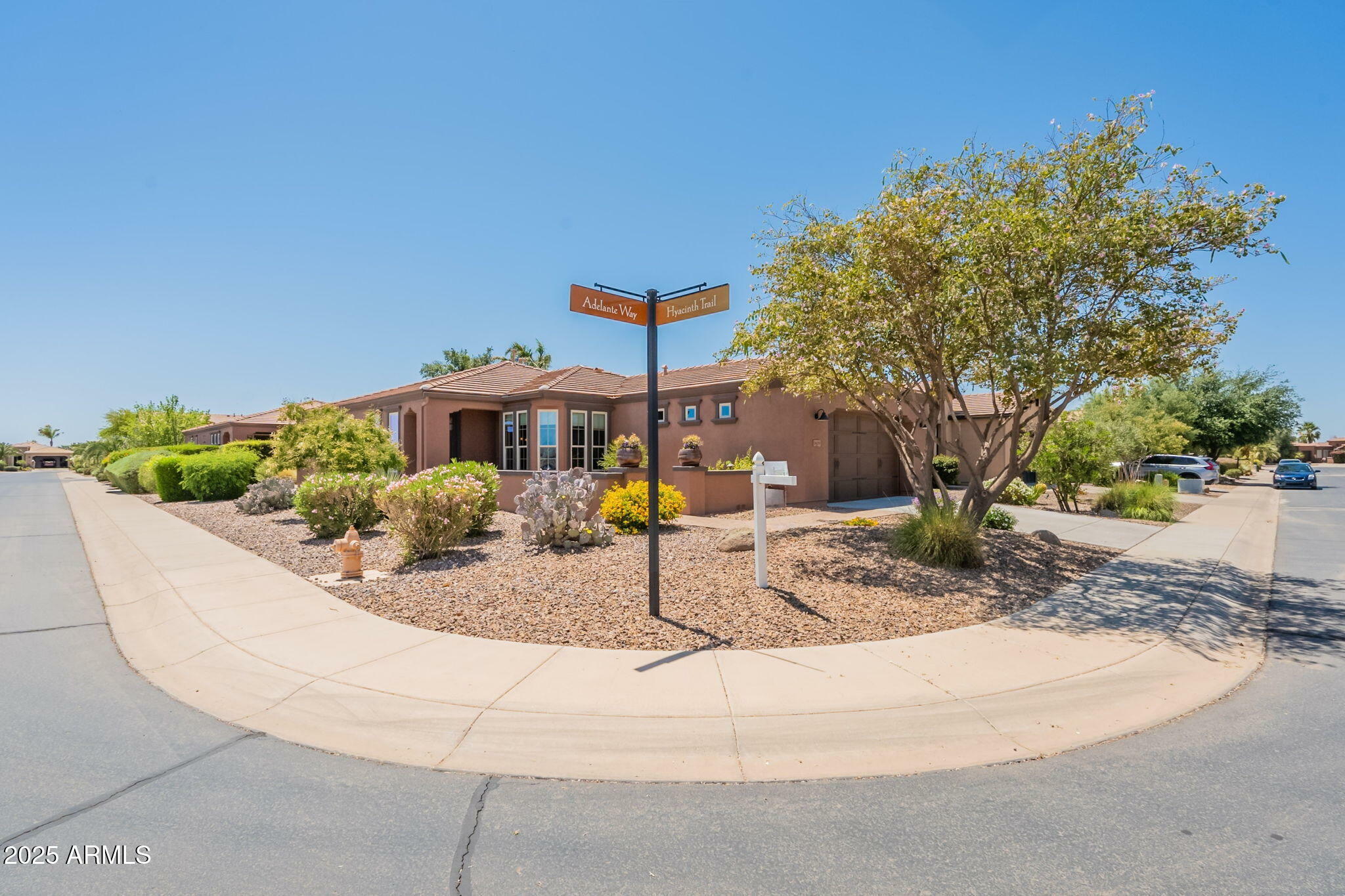 Property Photo: 1809 E Adelante Way AZ 85140