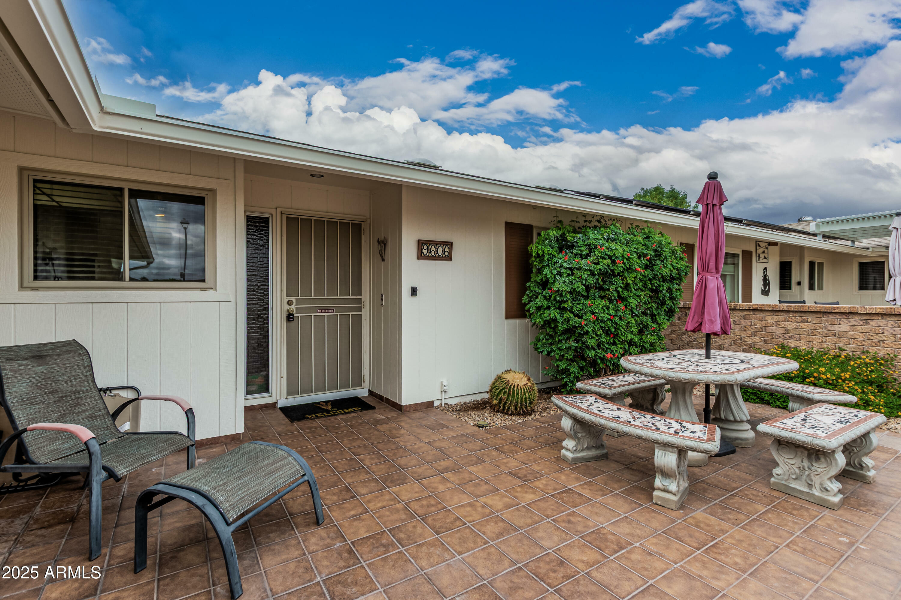 Property Photo: 9606 W Long Hills Drive AZ 85351