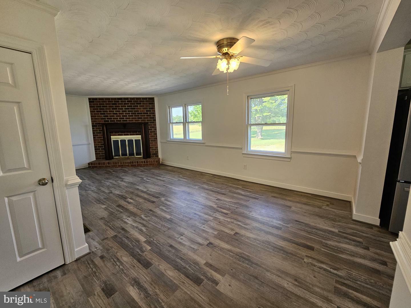 Property Photo: 16090 Pouncey Tract Road VA 23146