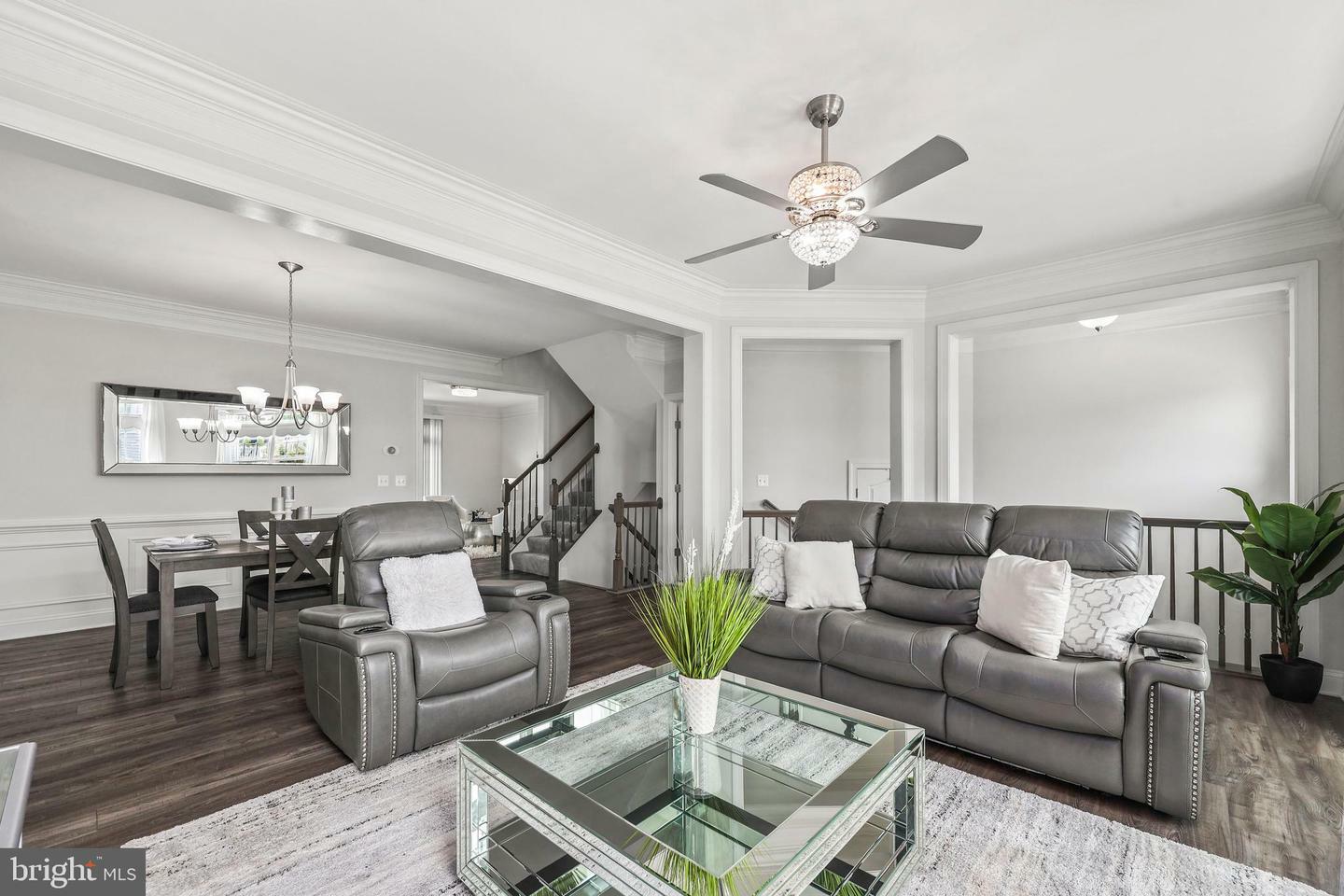 Property Photo: 15304 Ballerina Loop VA 22193