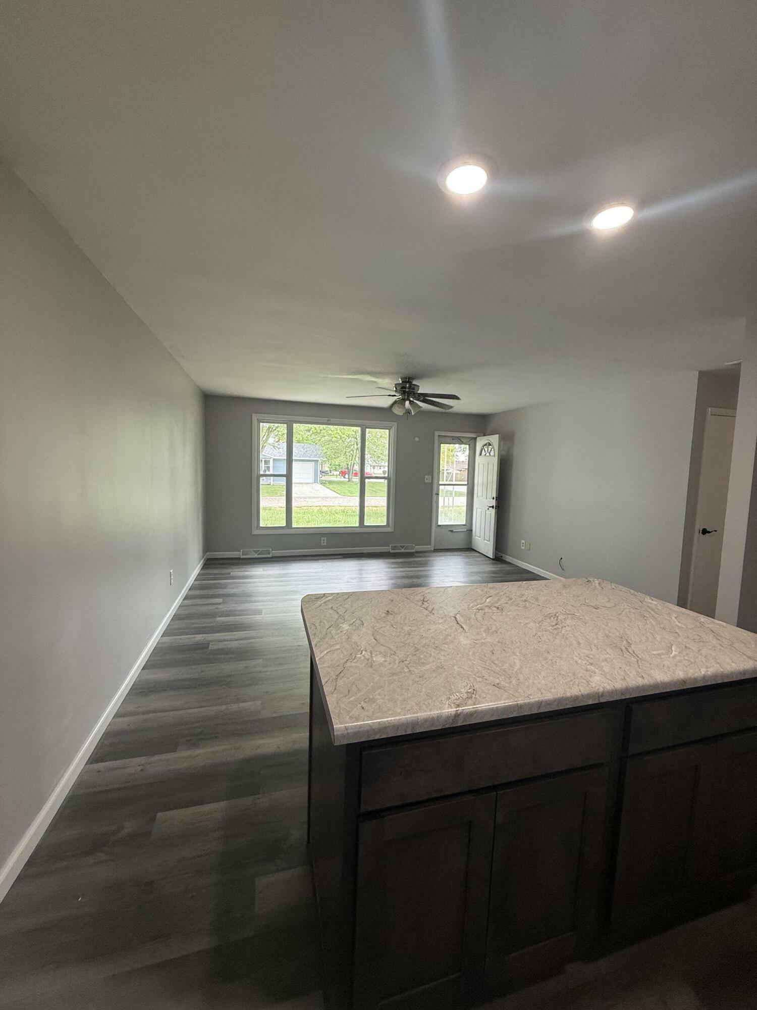 Property Photo: 691 Doty Ave MO 65240