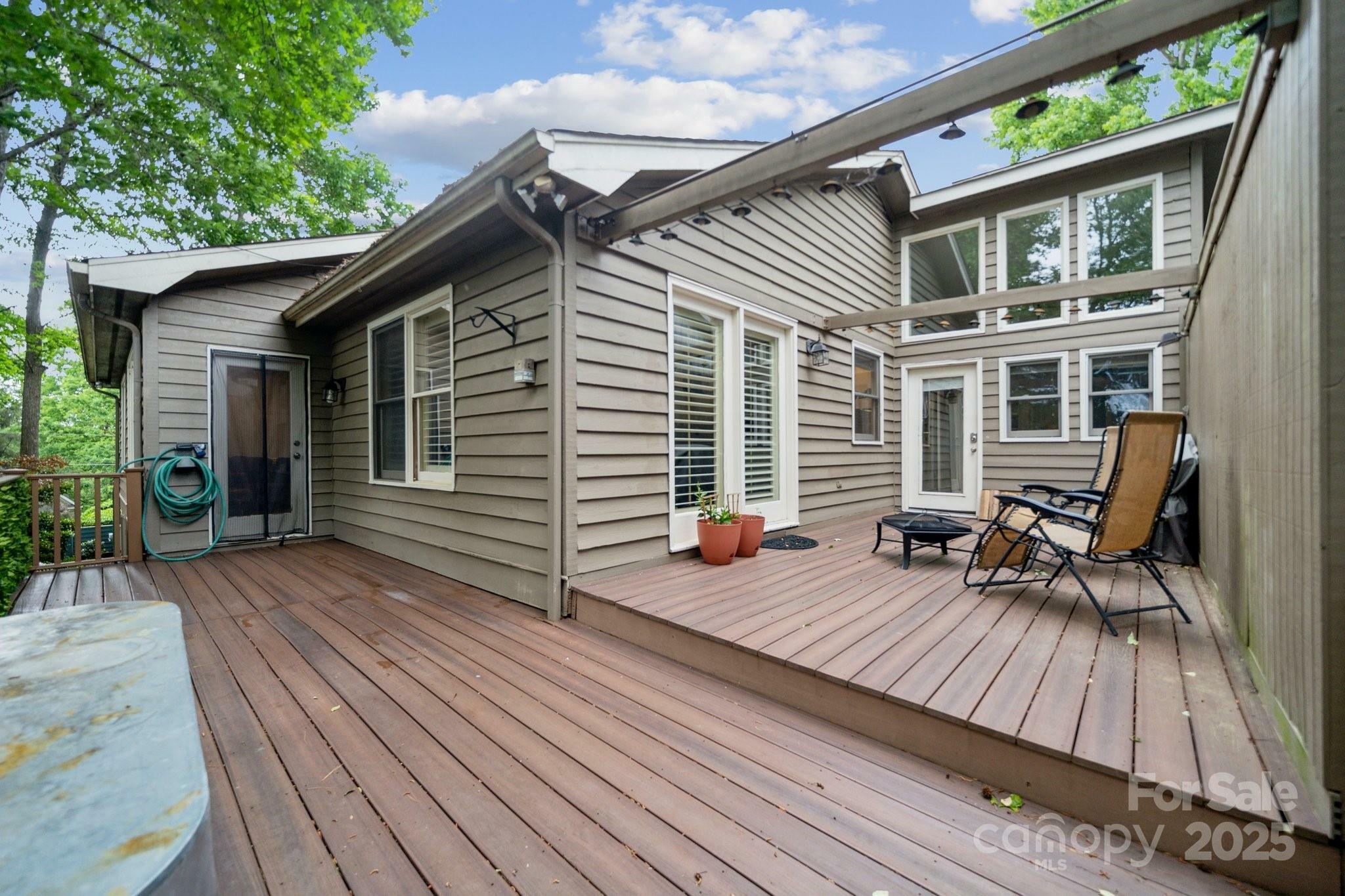 Property Photo: 18 Shipmaster Court SC 29710