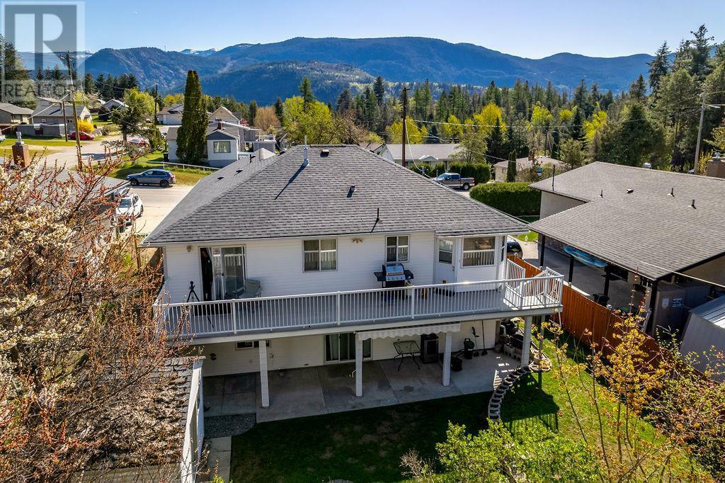 Property Photo: 860 7th Avenue BC V1N 1R9