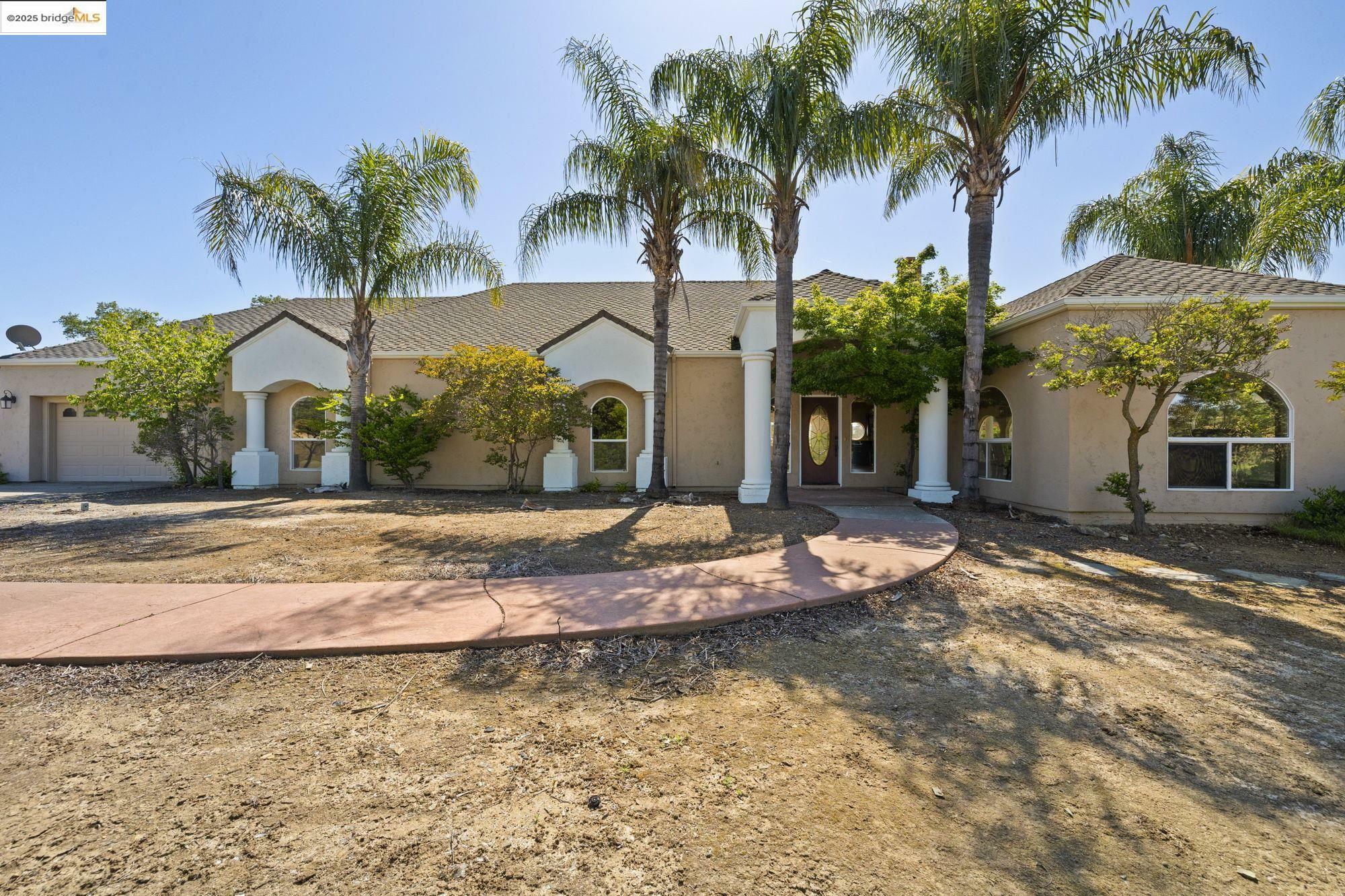 Property Photo: 9929 Banderilla Drive CA 95329