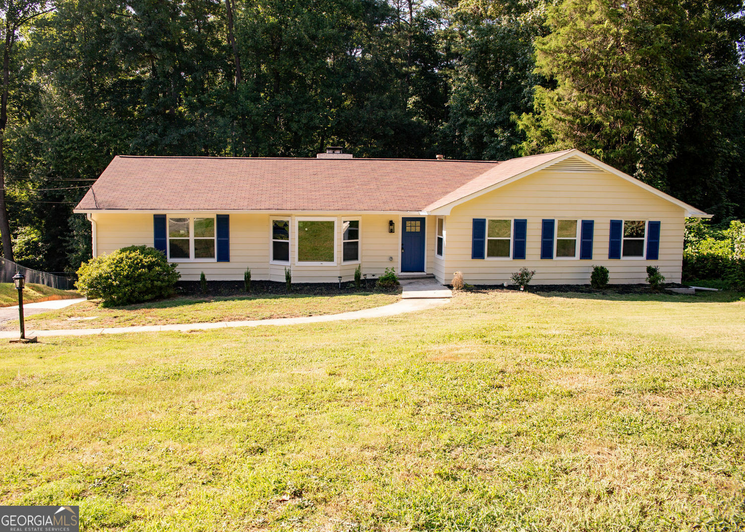 Property Photo: 2751 Colonial Drive GA 30337