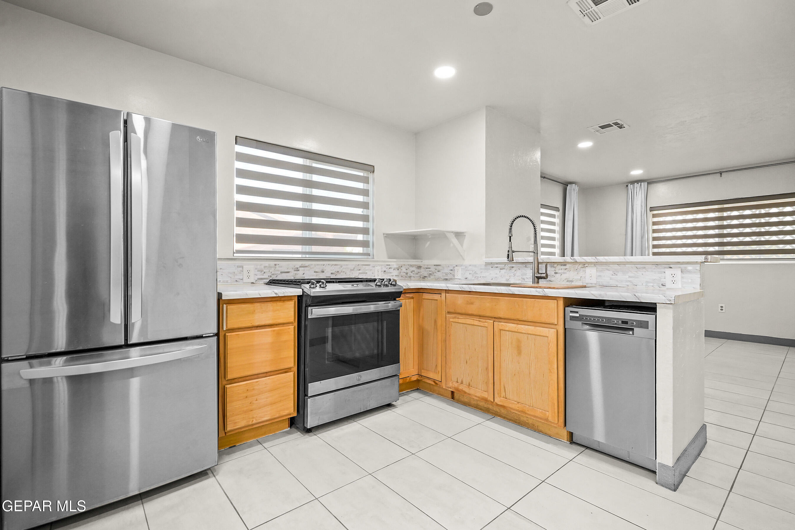 Property Photo: 4911 Sierra Madre Drive TX 79904