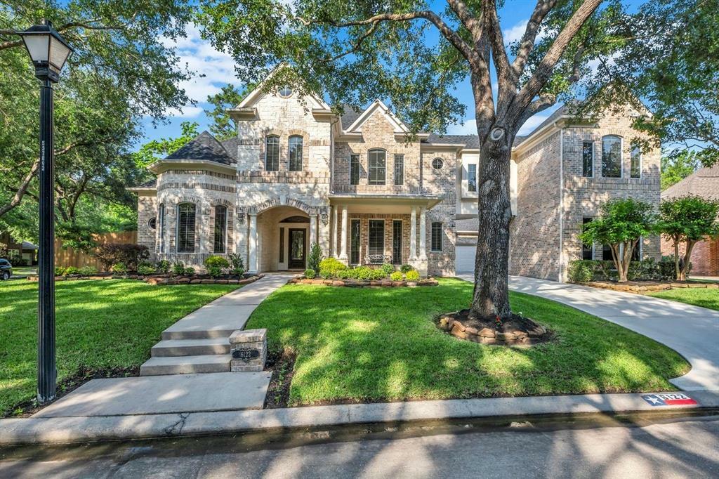 6122 Country Falls Lane  Kingwood TX 77345 photo