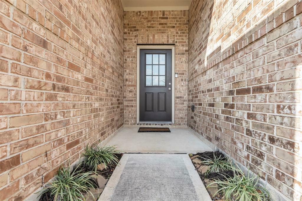 Property Photo: 19242 Red Cascade Court TX 77377