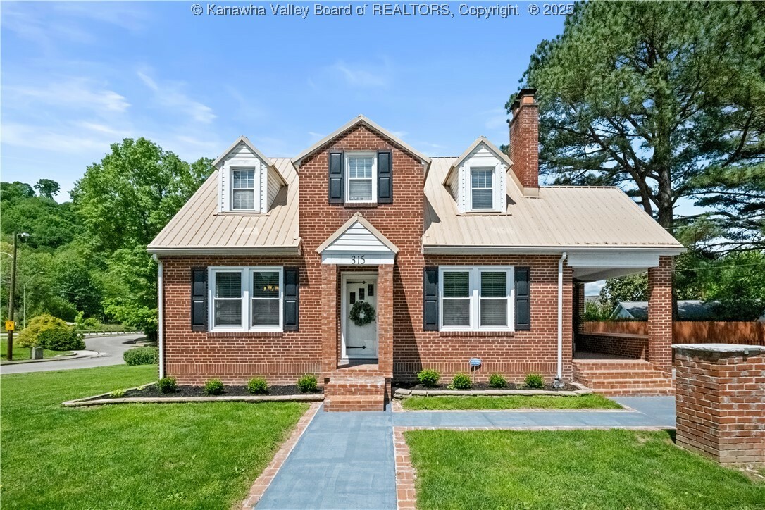 315 27th Street SE  Charleston WV 25304 photo
