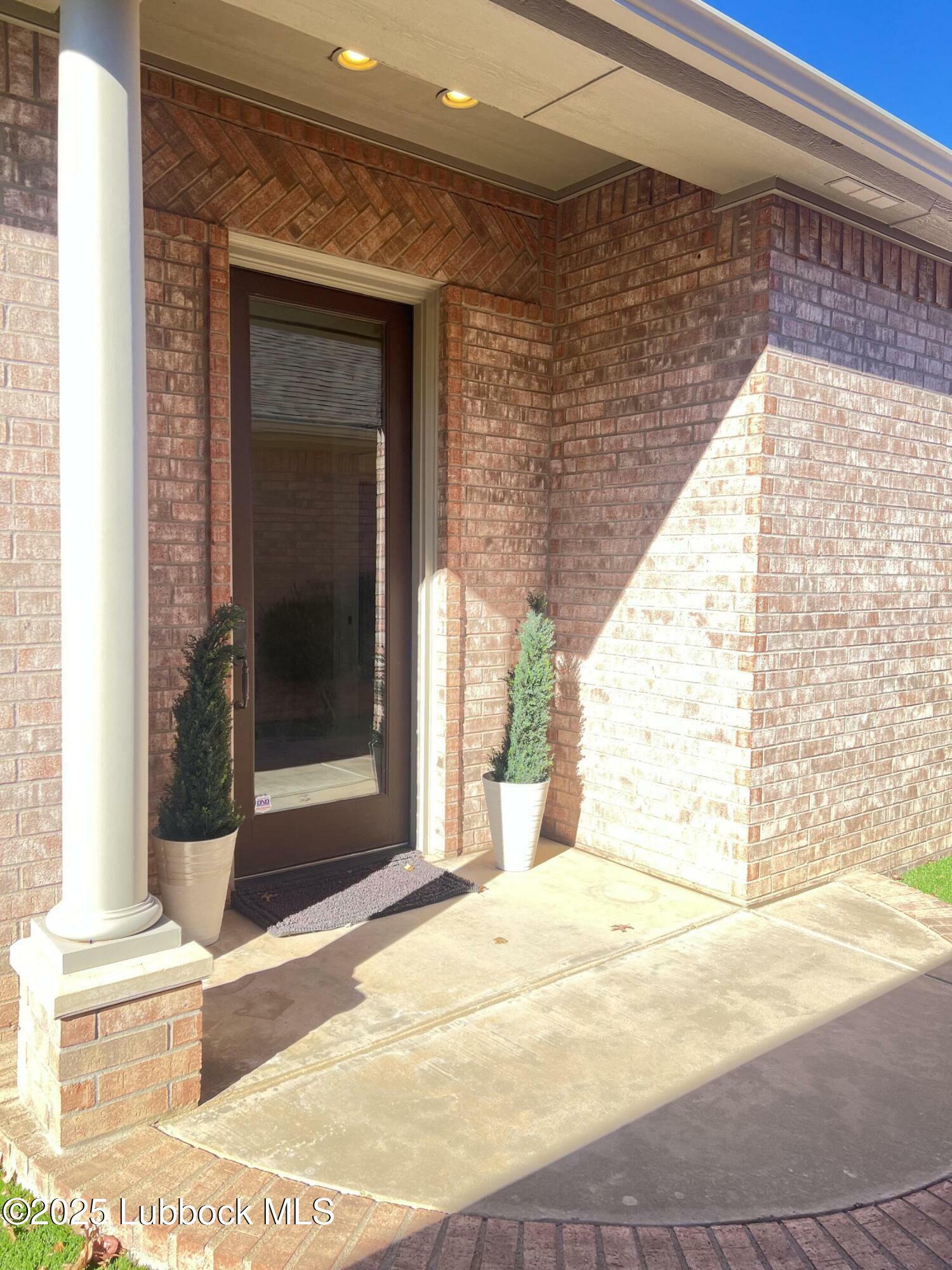 Property Photo: 3227 63rd Street TX 79413