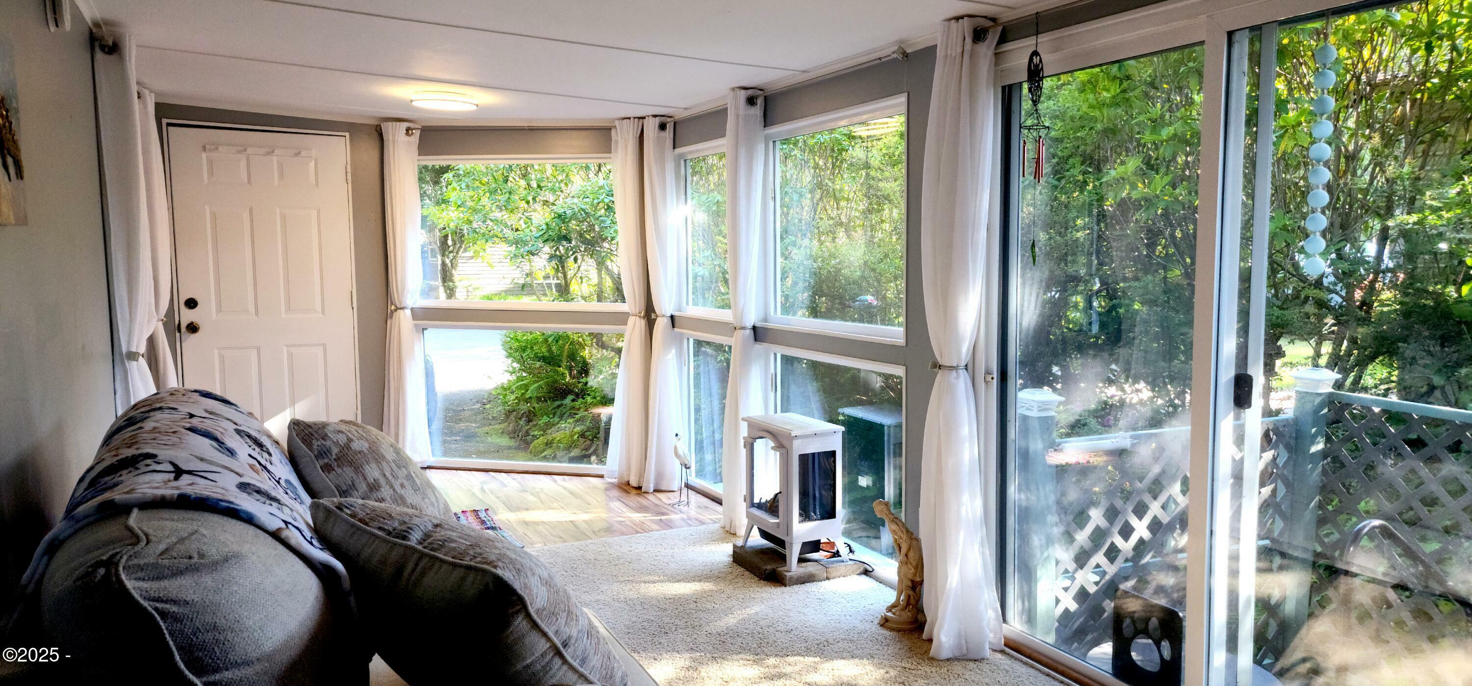 Property Photo: 3700 US-101 66 OR 97341