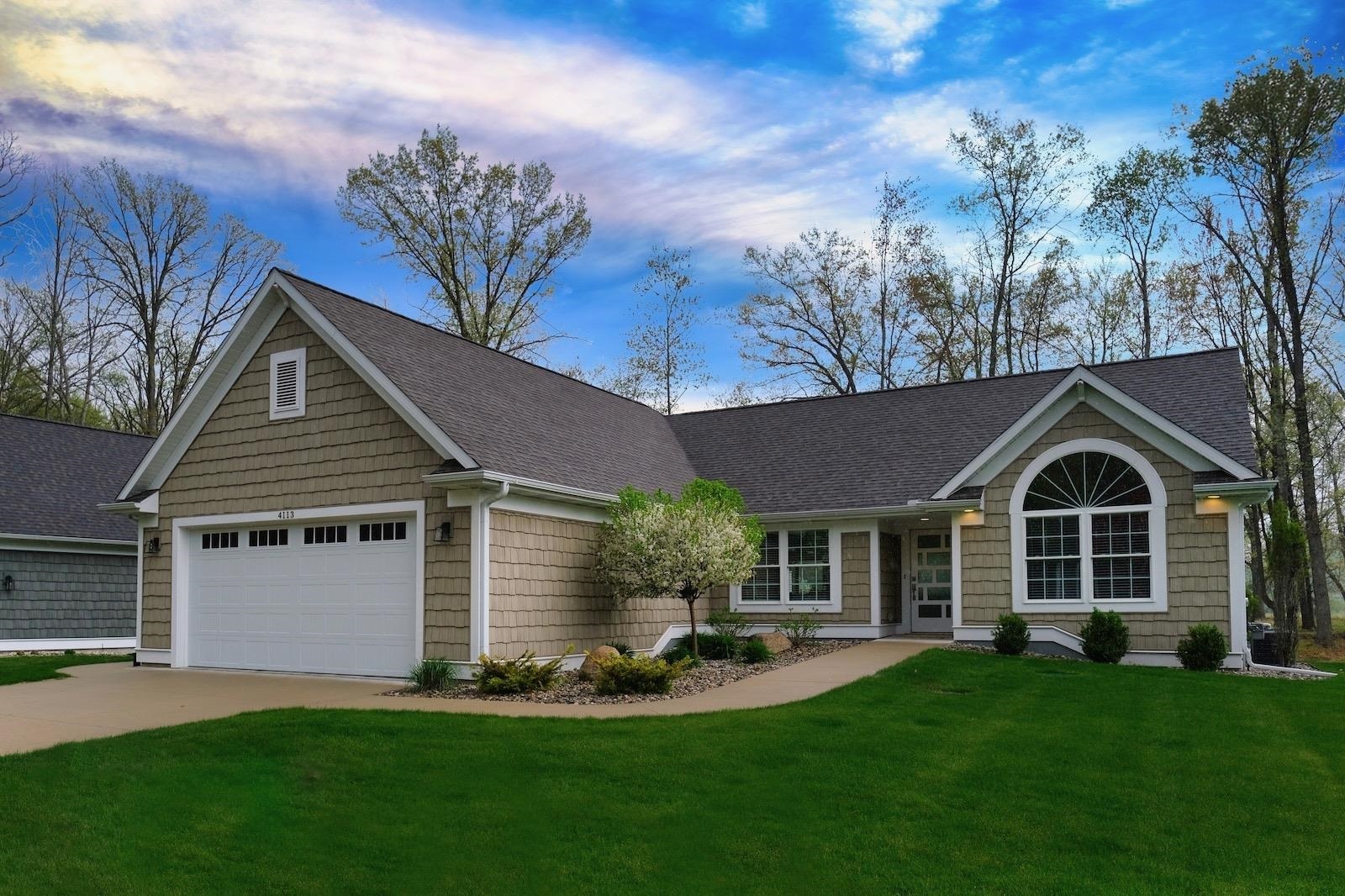 4113 Boulder Creek  Midland MI 48642 photo