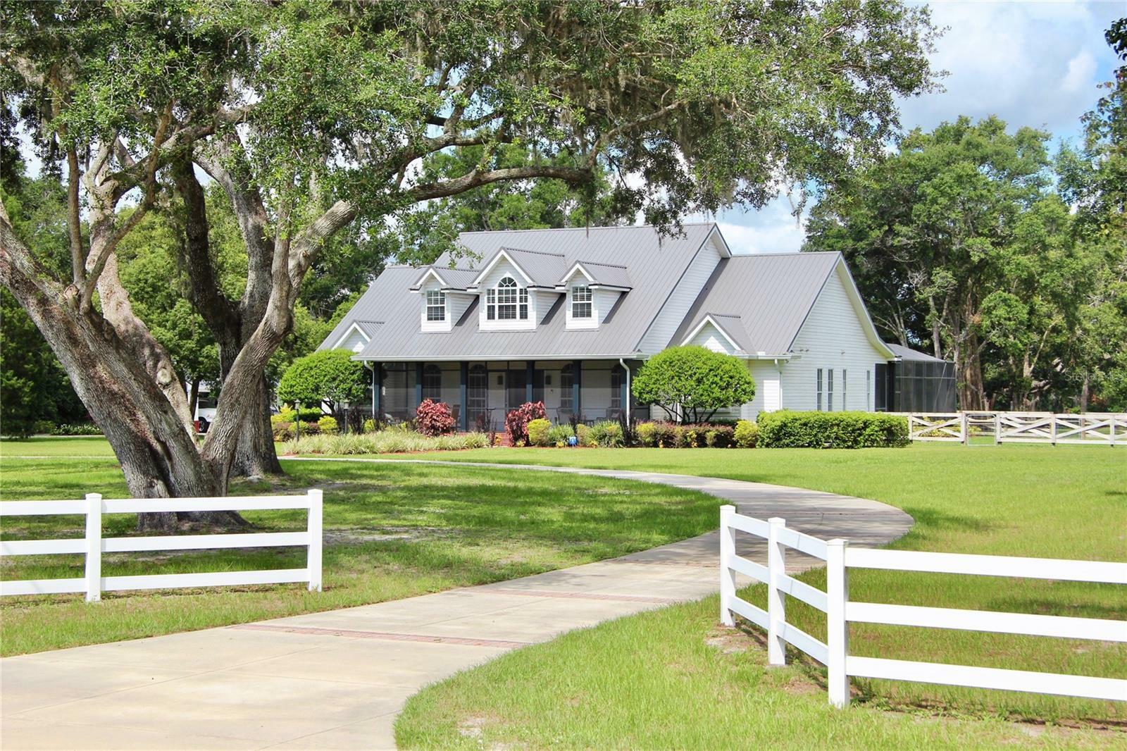 Property Photo: 10101 Bryant Road FL 33547