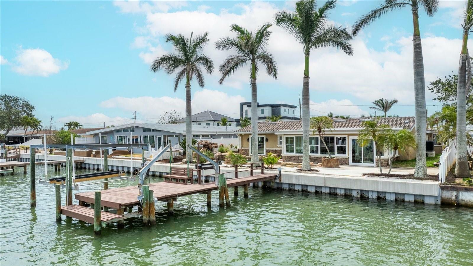 Property Photo: 7991 1st Avenue S FL 33707