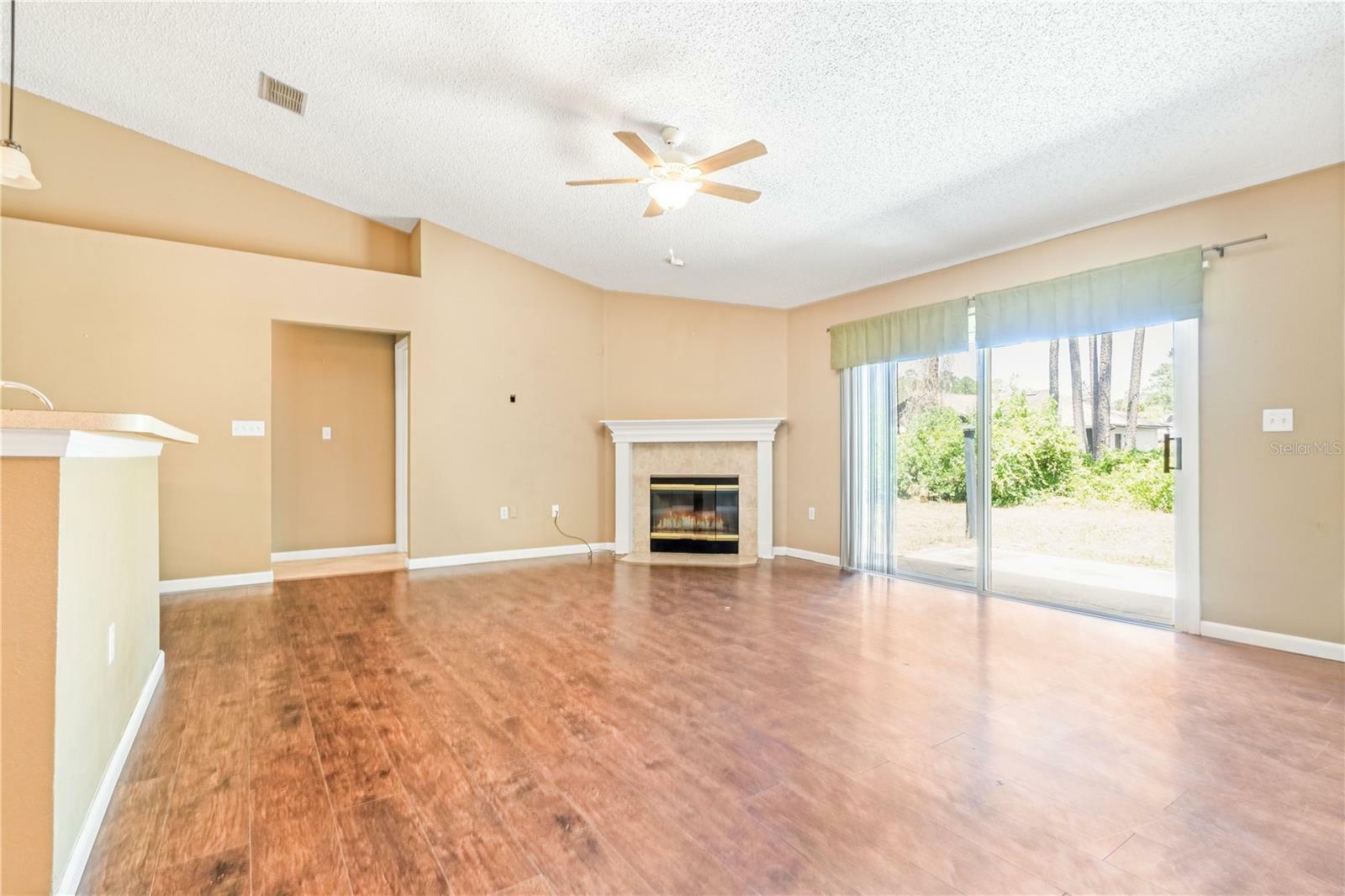 Property Photo: 20 Brigadoon Lane FL 32137