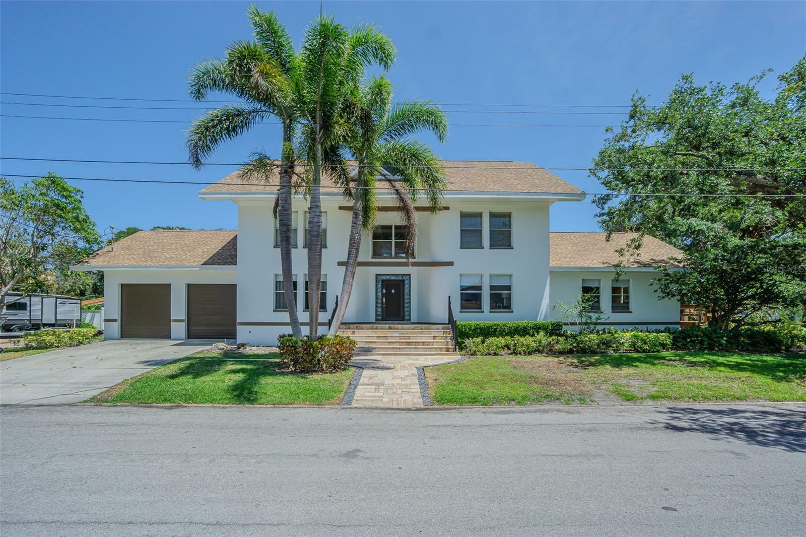 Property Photo: 2114 S Venus Street FL 33629