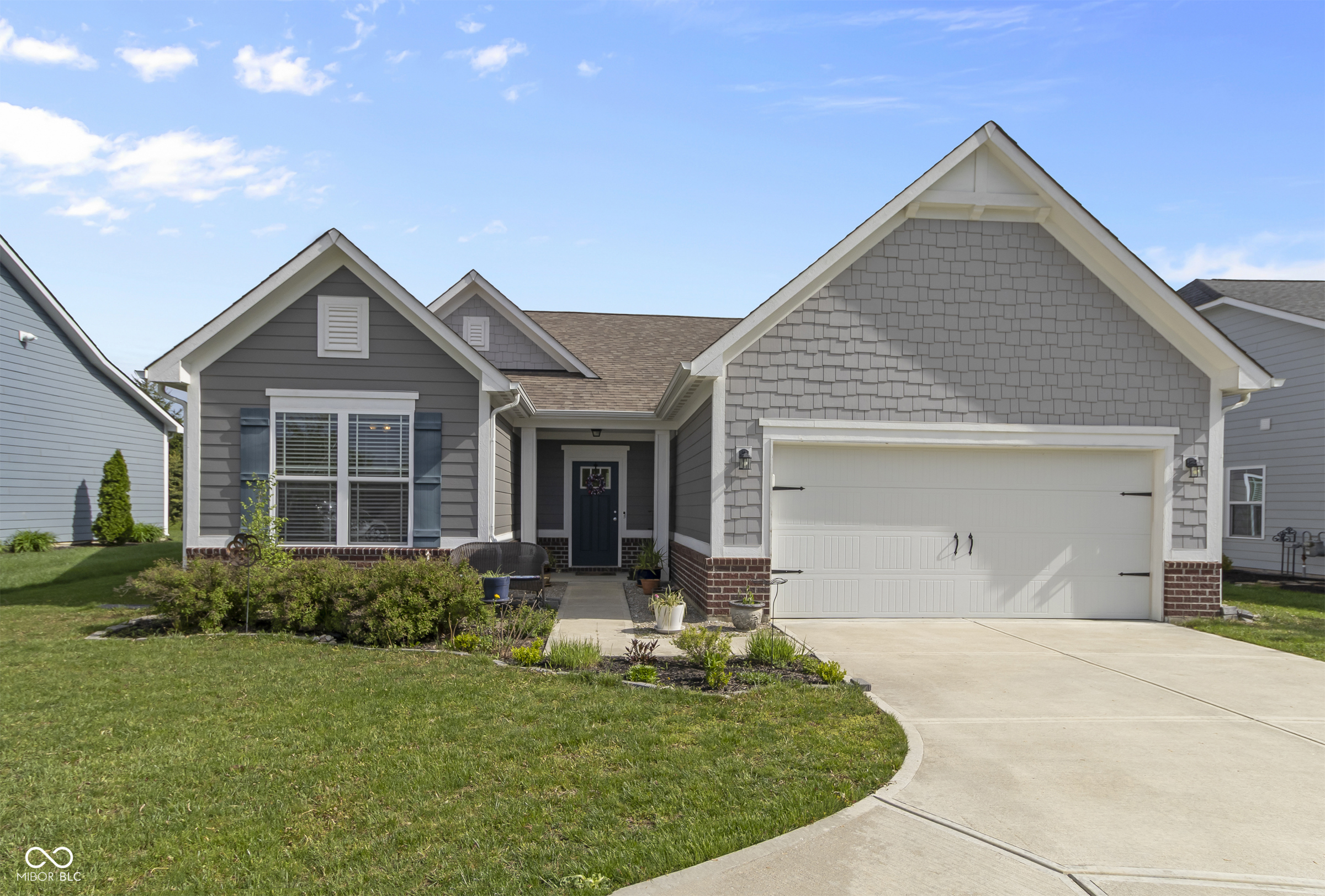 Property Photo: 6738 Fox Club Lane IN 46112