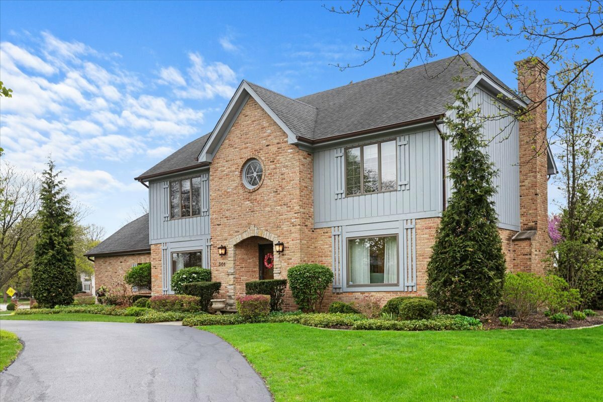 301 Hambletonian Drive  Oak Brook IL 60523 photo
