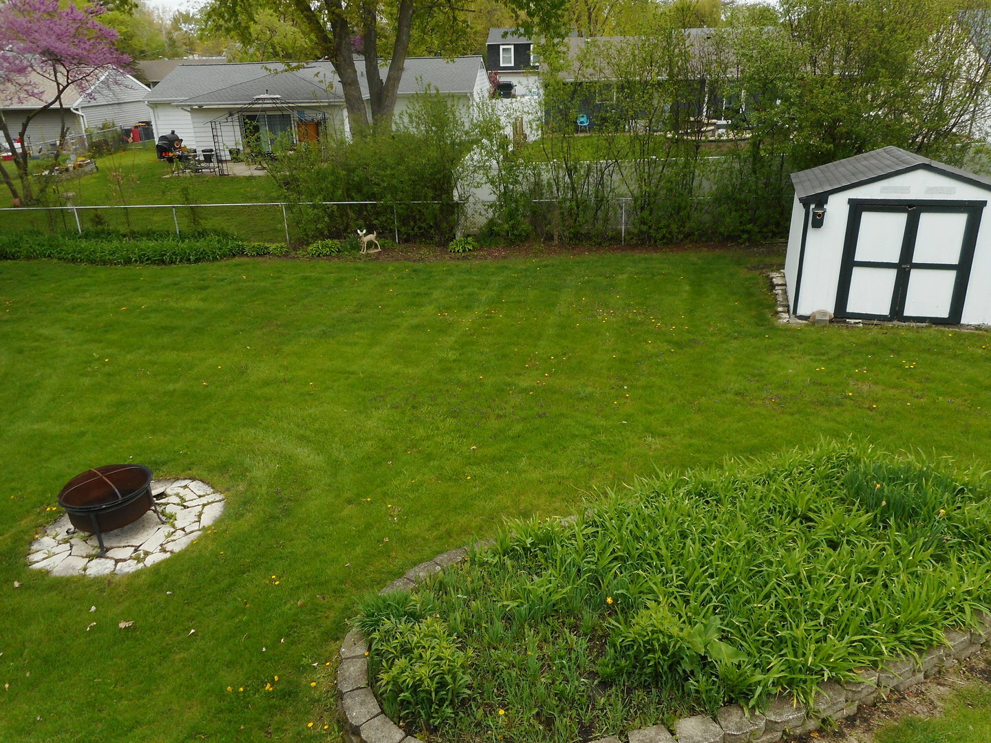 Property Photo: 131 Dato Drive IL 60107