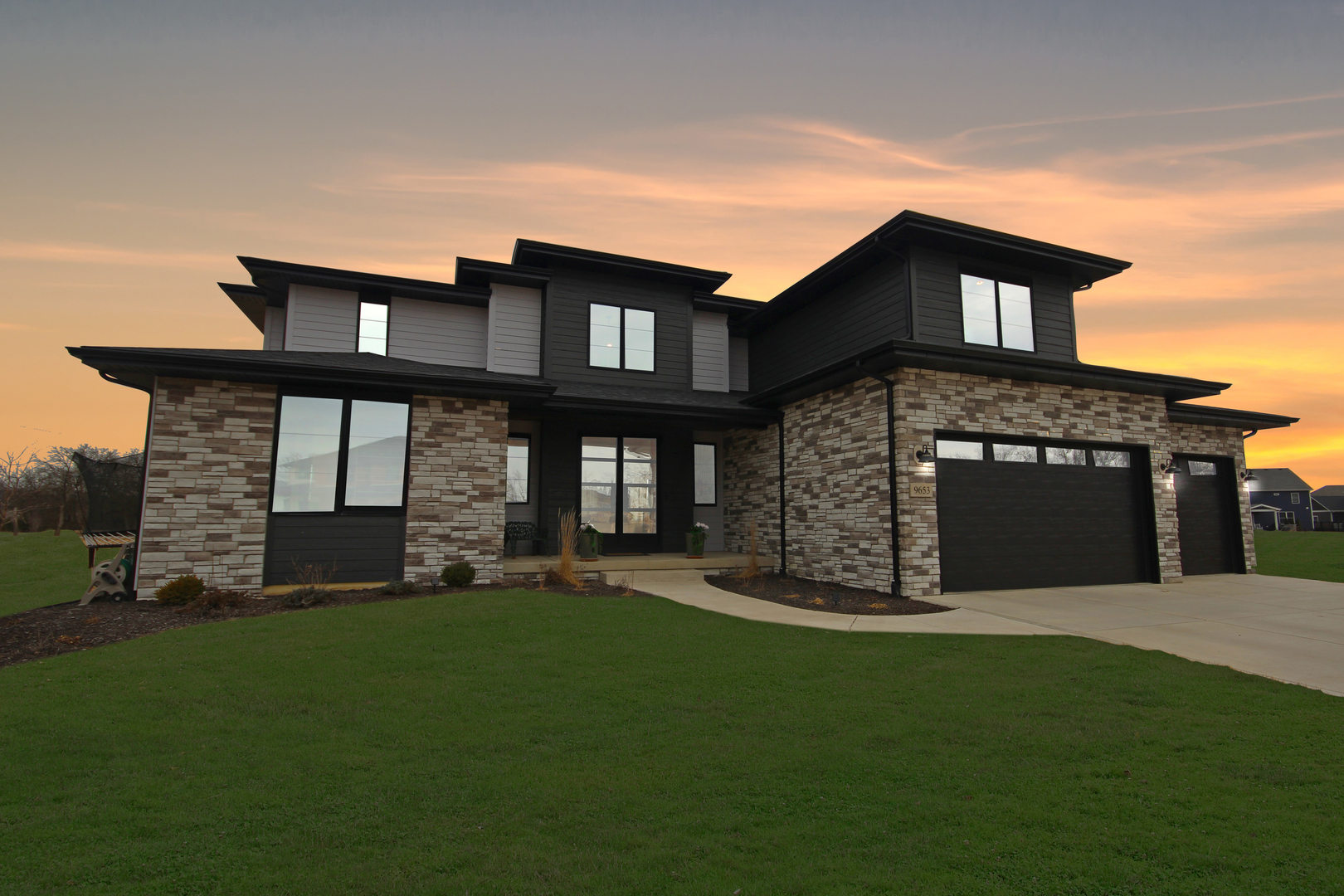 Property Photo: 9653 Corydalis Avenue IN 46373