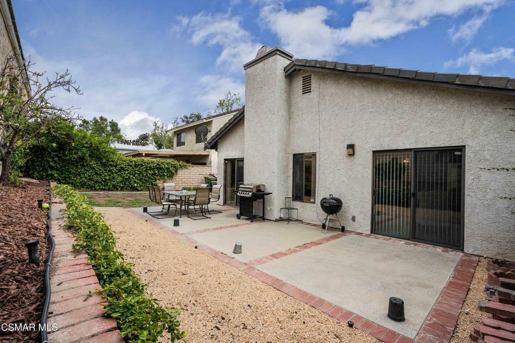 Property Photo: 2025 Penngrove Street CA 93065