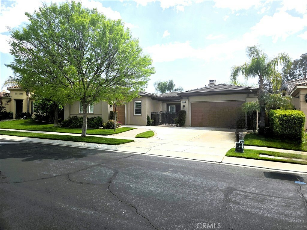 Property Photo: 36253 Bay Hill Drive CA 92223