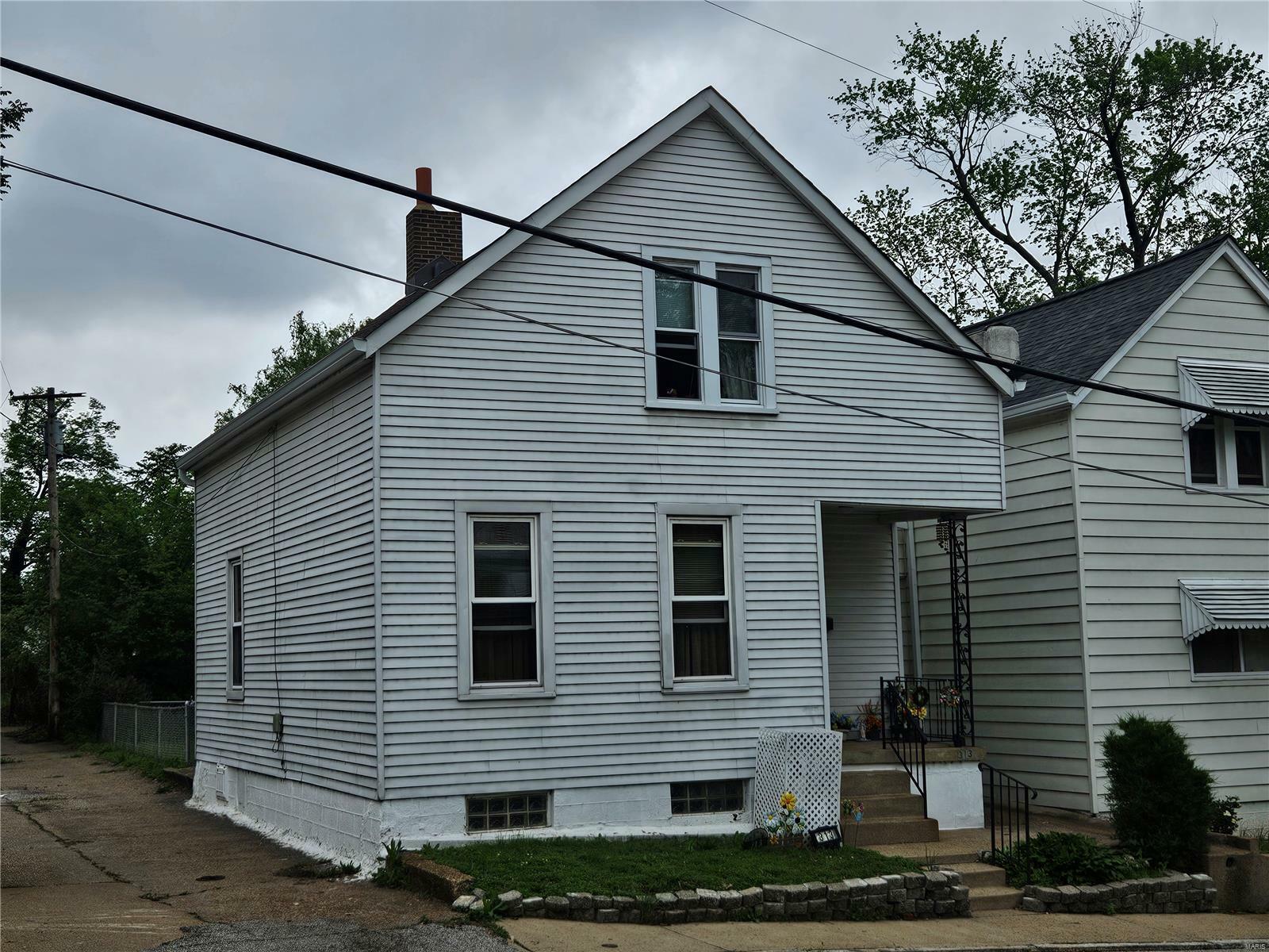 Property Photo: 313 Fillmore Street MO 63111