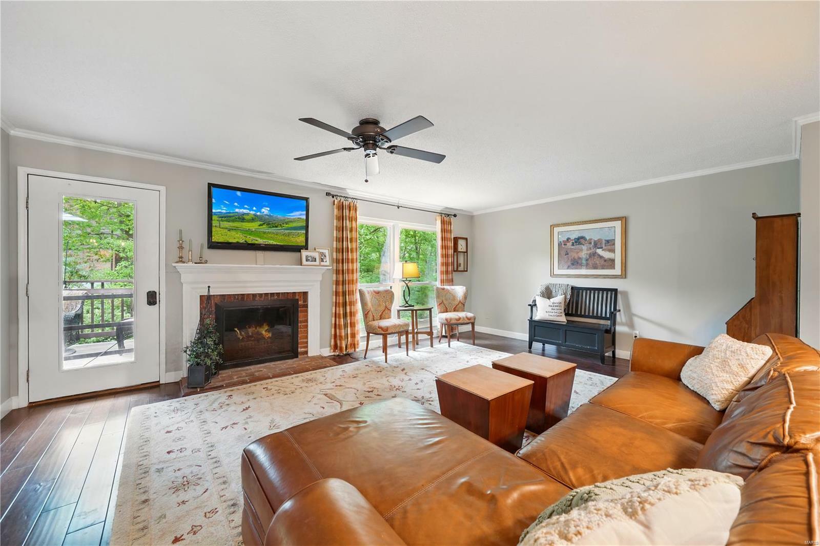 Property Photo: 2000 Trailcrest Lane 7 MO 63122
