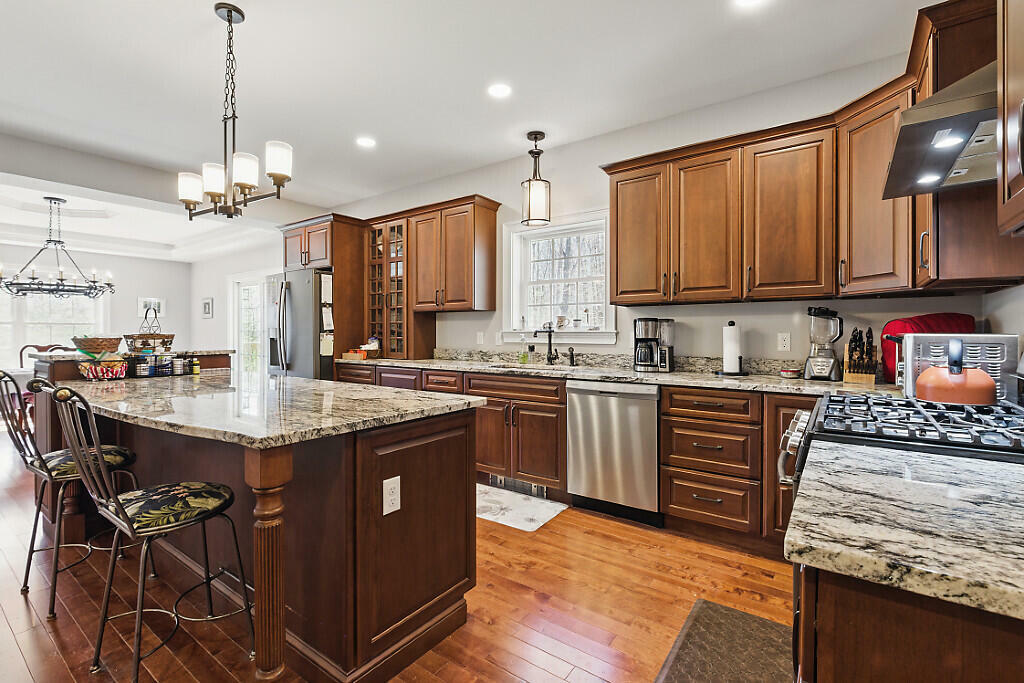 Property Photo: 62 Winthrop Street ME 04347