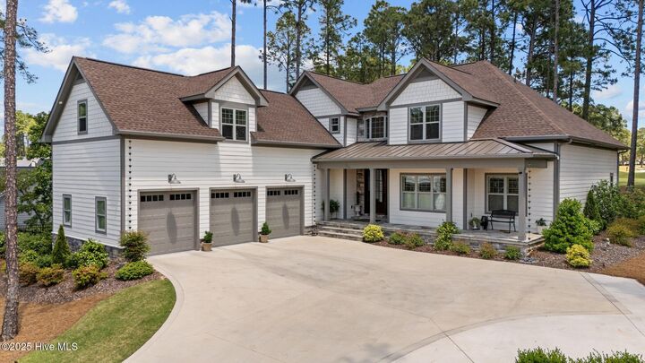 Property Photo:  100 Holly Springs Court  NC 28387 