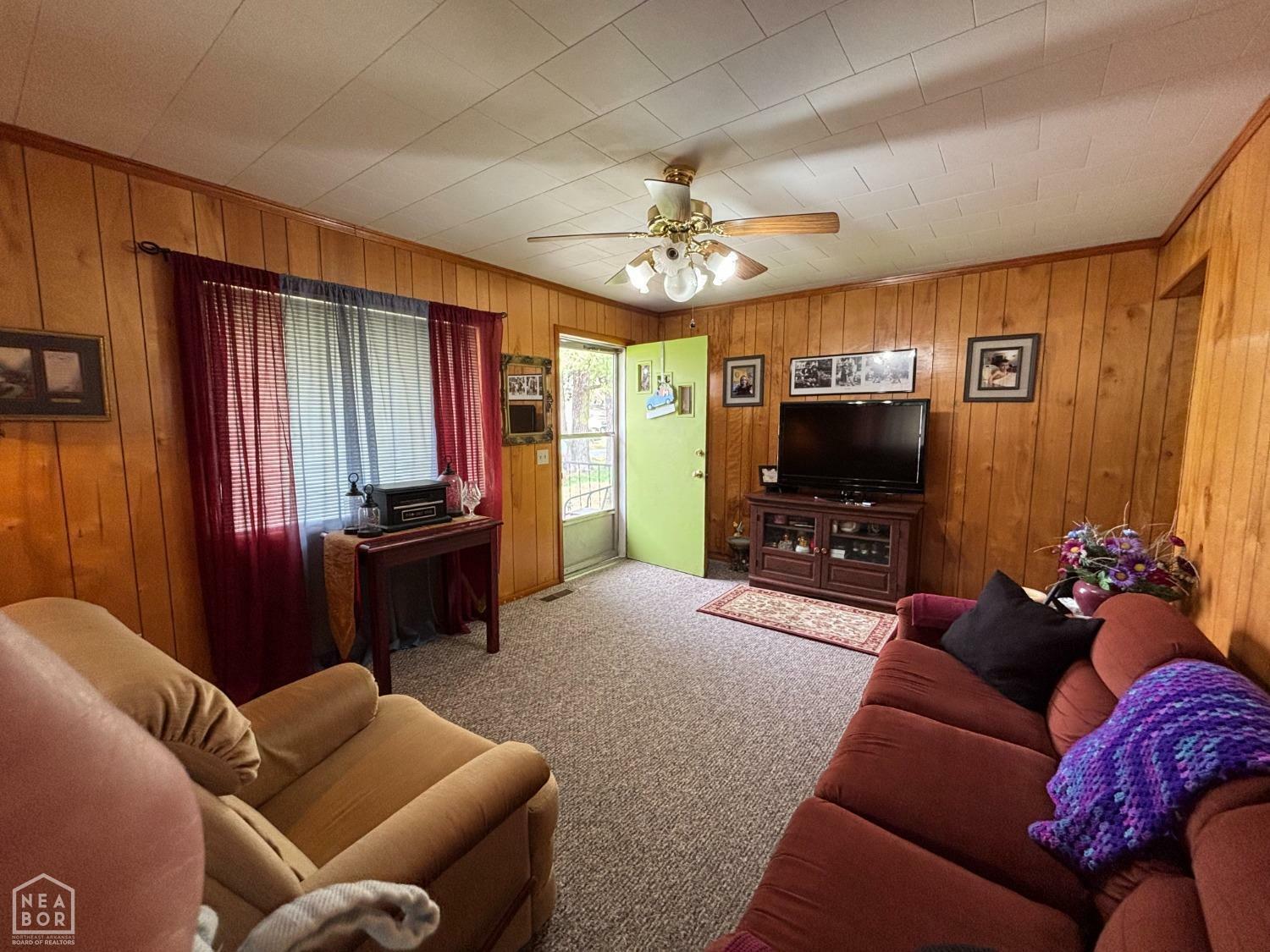 Property Photo: 318 E Elm Street AR 72476
