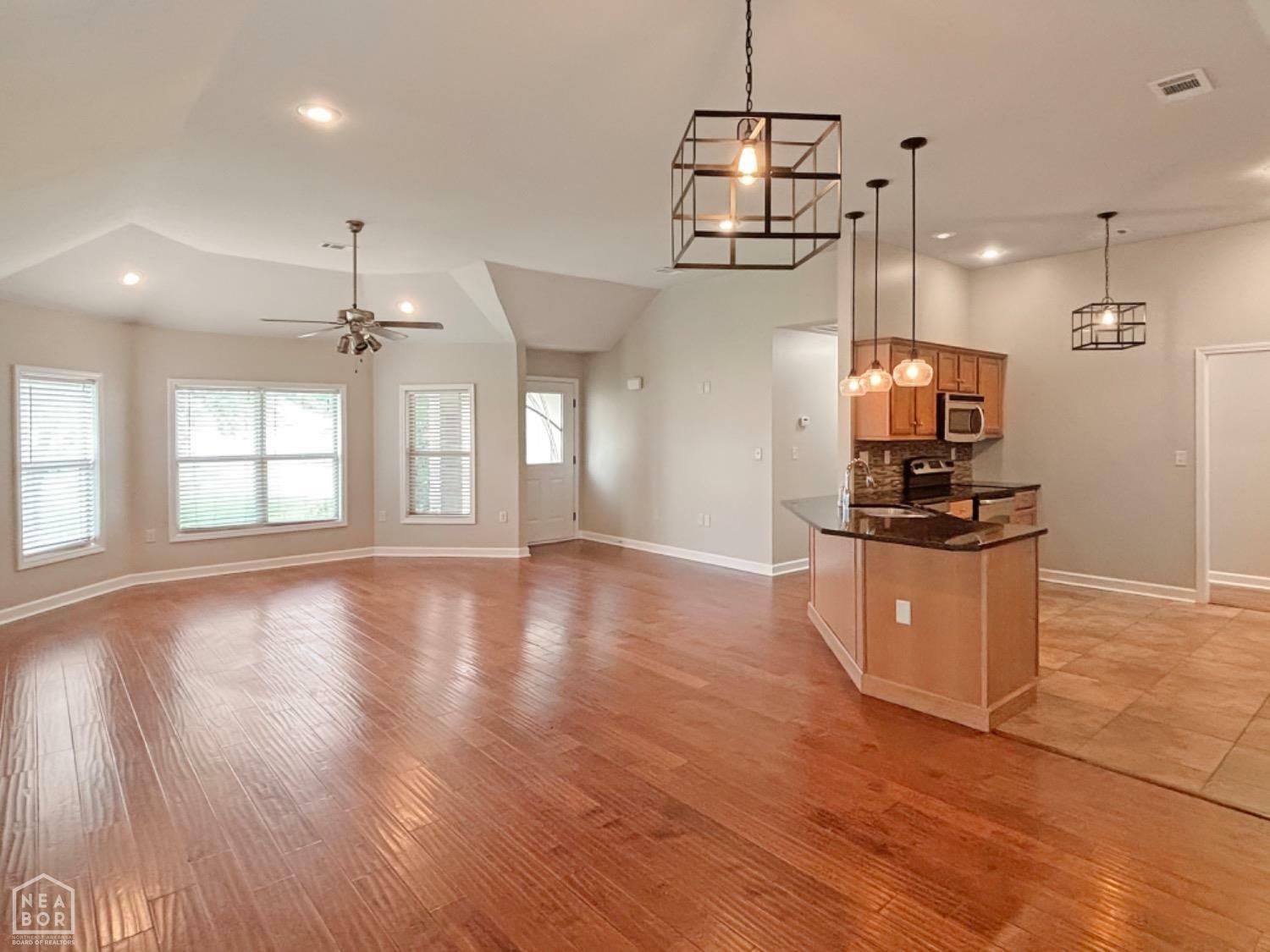 Property Photo: 6032 Wisteria Lane AR 72404