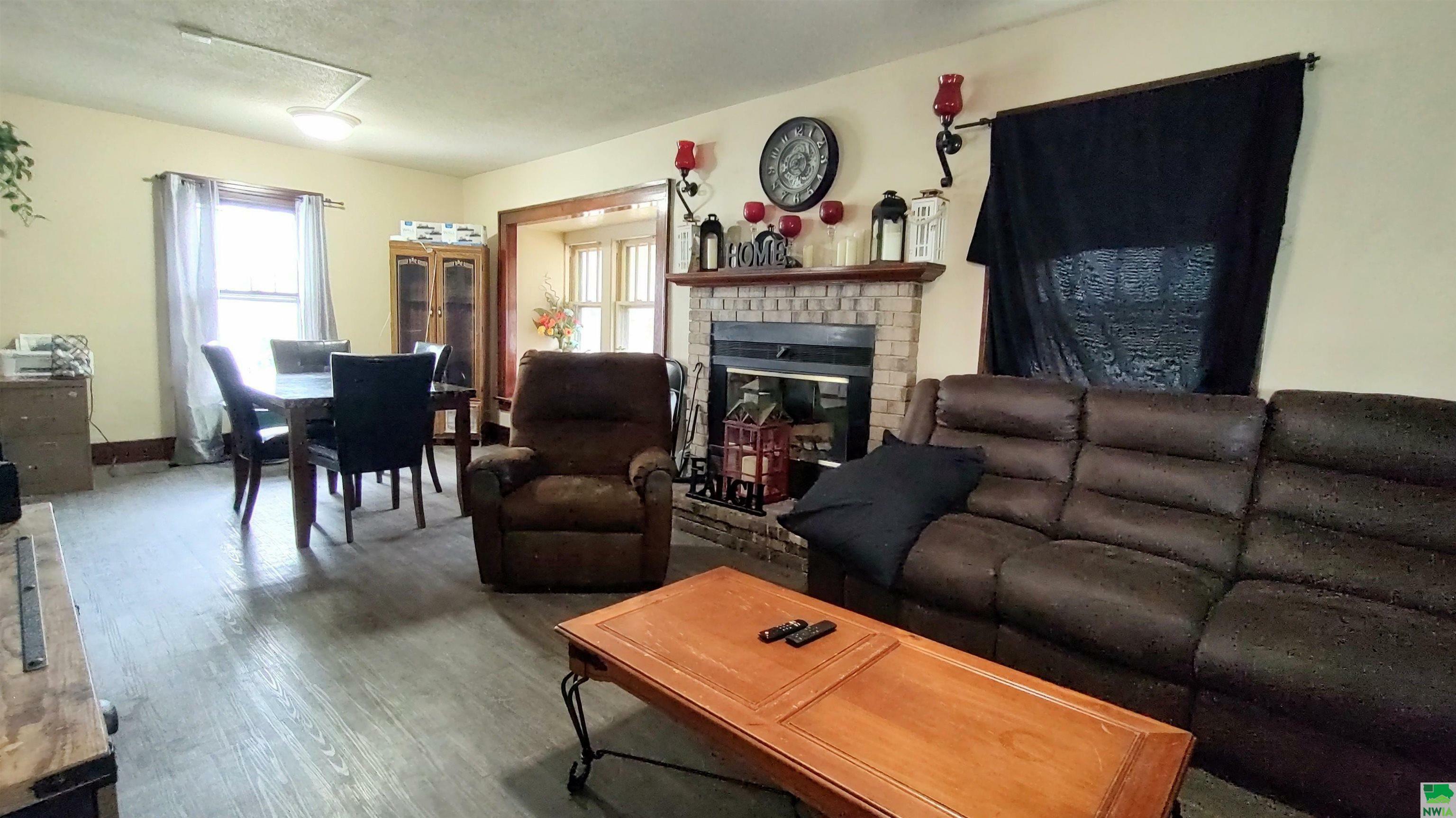 Property Photo: 3109 Garretson Ave. IA 51106