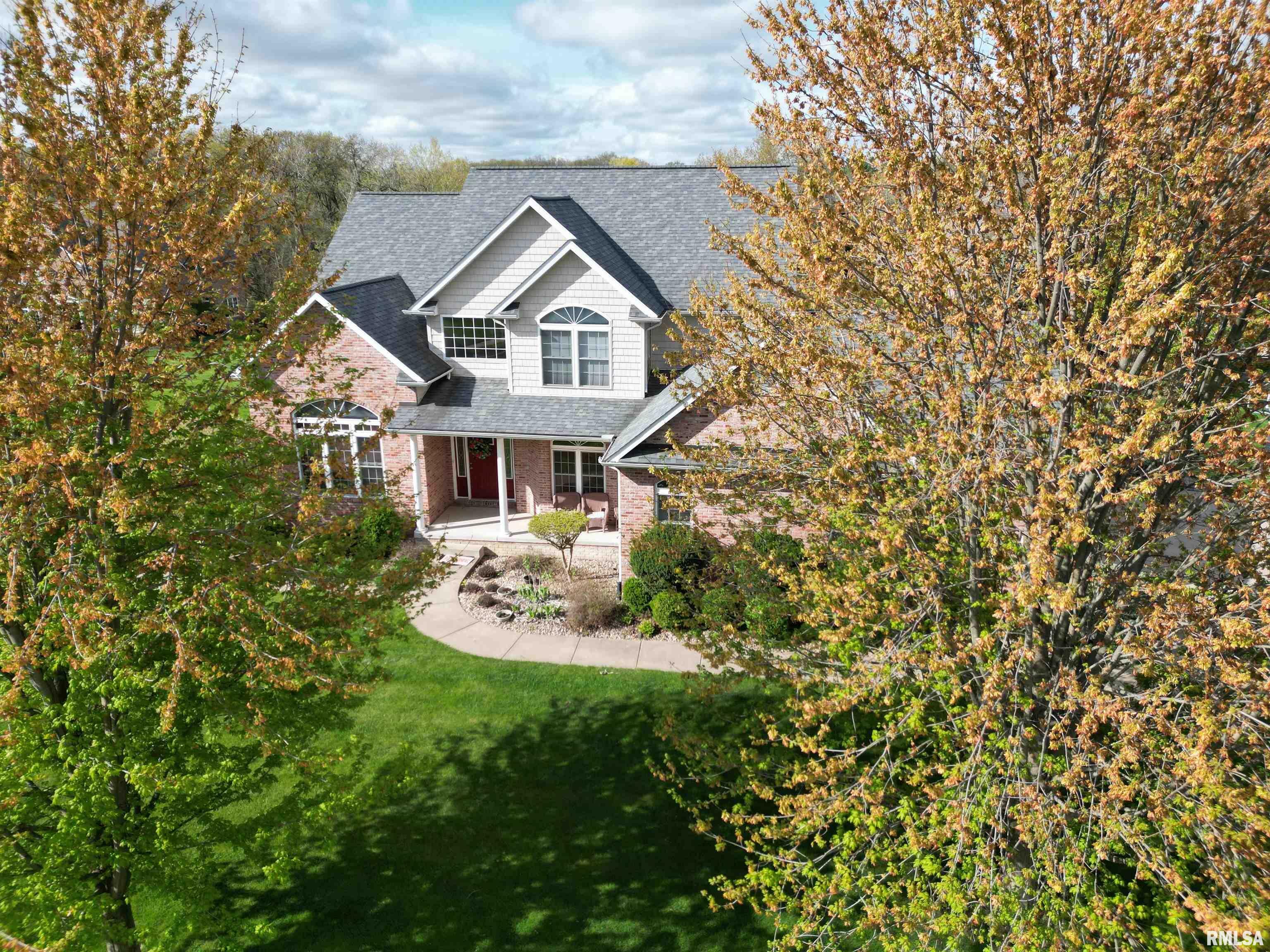 Property Photo: 5804 W Chadworth Court IL 61615