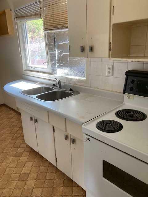 Property Photo: 10335 110 Avenue AB T8S 1K4