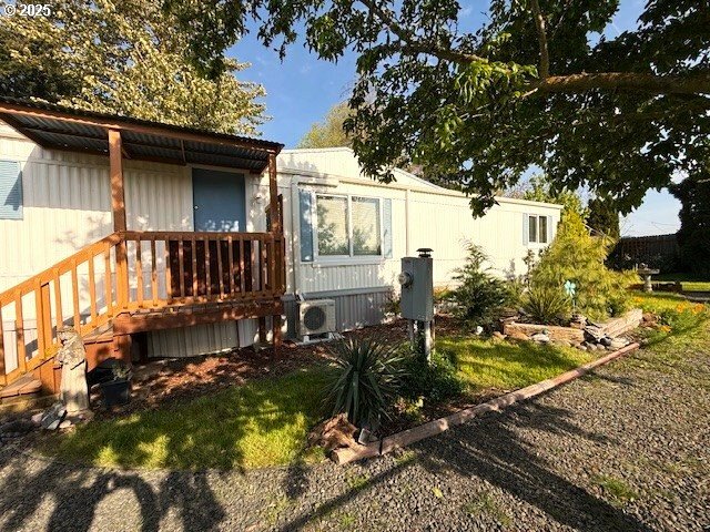 Property Photo: 3868 Alban St 9 OR 97402