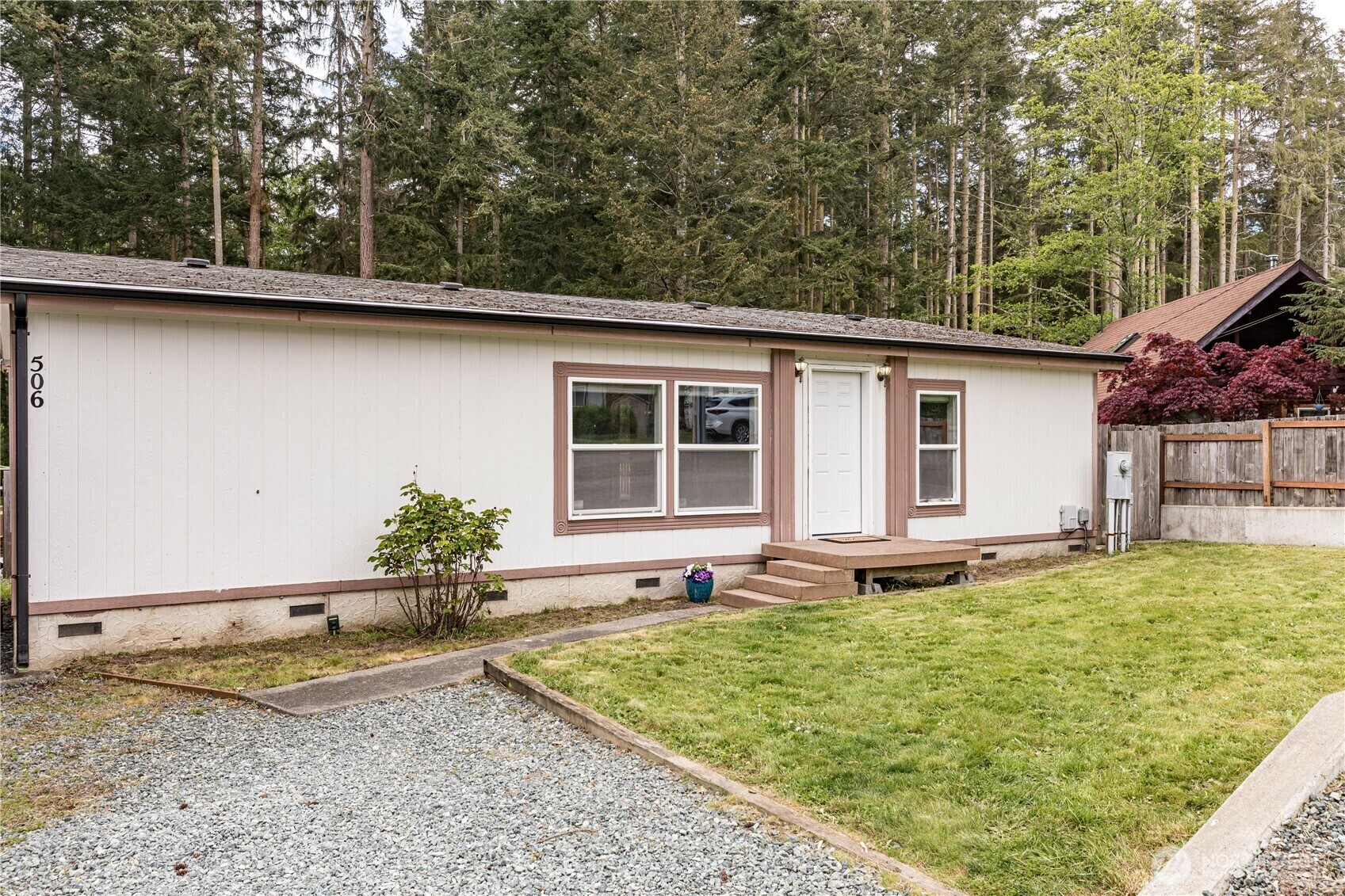 Property Photo: 506 Ocean View Drive WA 98277