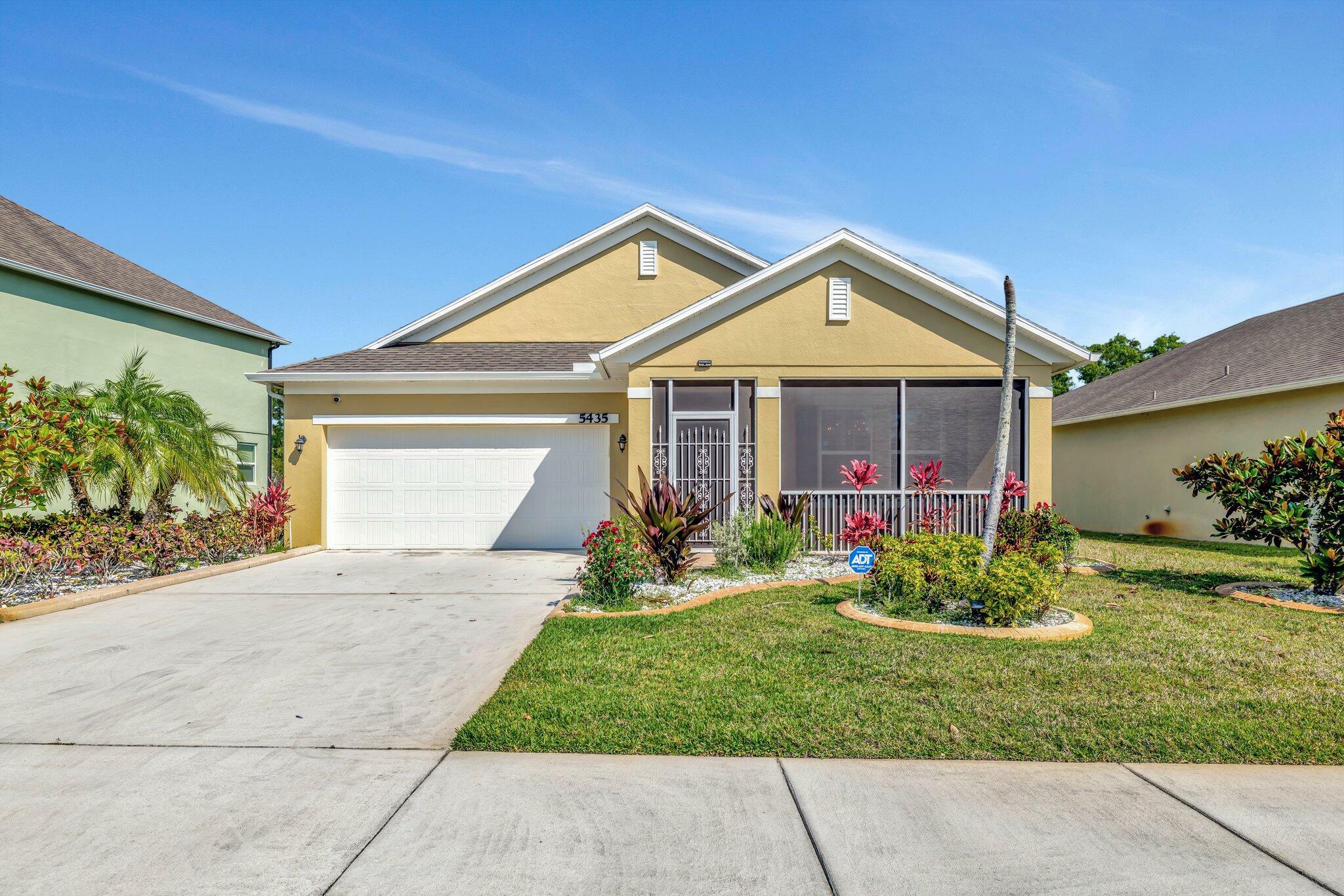 Property Photo: 5435 NW Wisk Fern Circle FL 34986