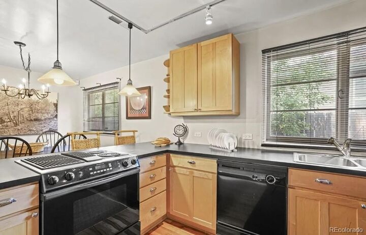 Property Photo:  6235 E 6th Avenue Parkway  CO 80220 