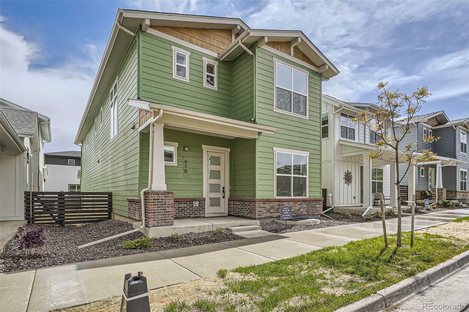 Property Photo: 910 Promenade Drive CO 80027