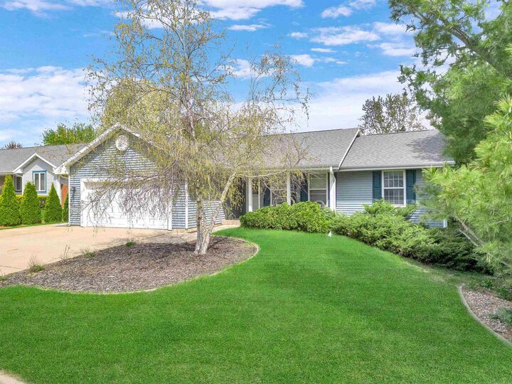 113 East Highland Avenue  Fort Atkinson WI 53538 photo