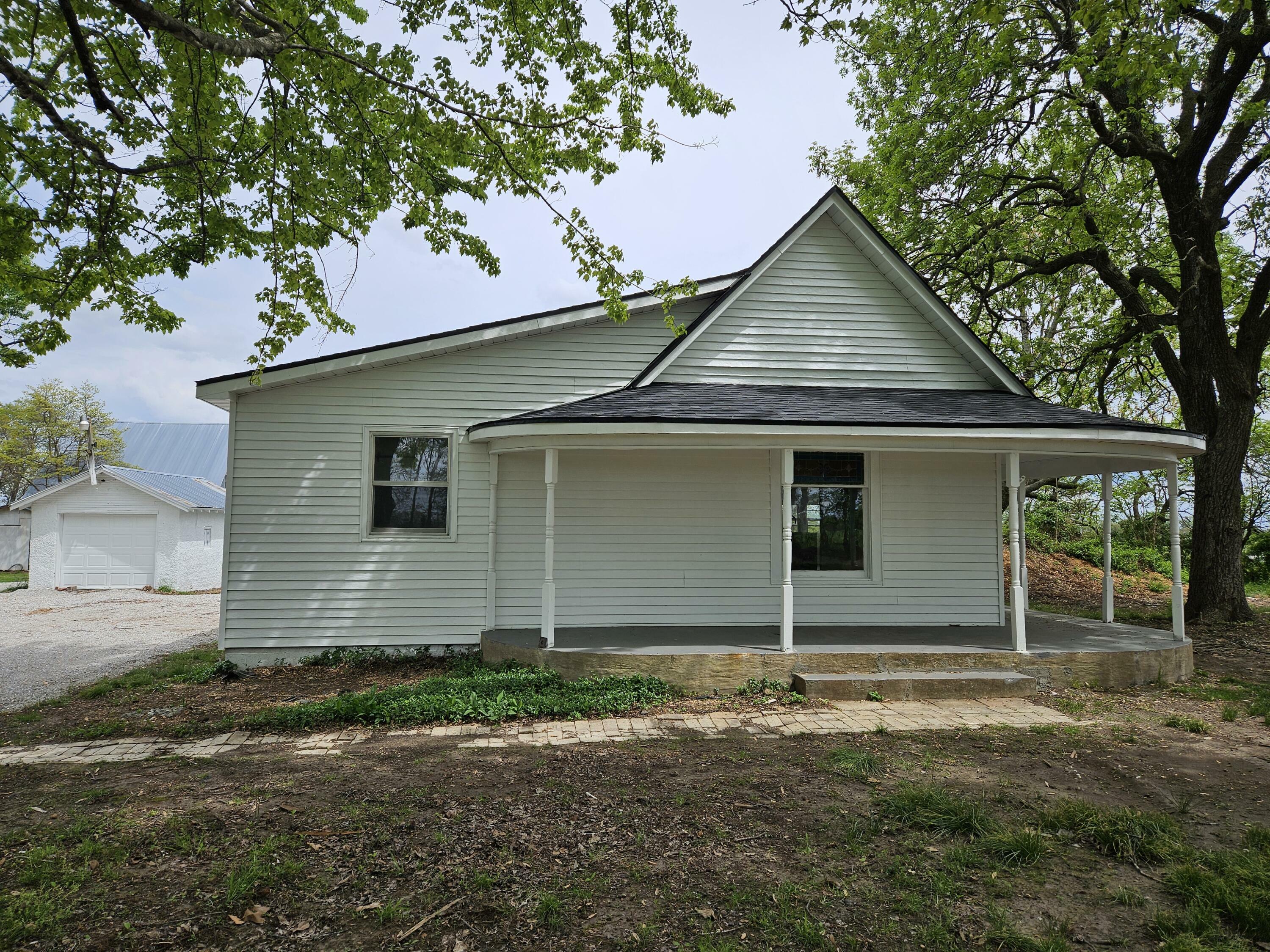 Property Photo: 2914 Lambeth Road MO 65705