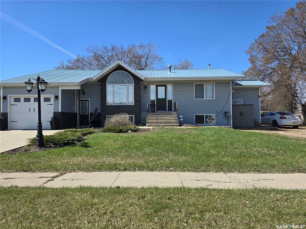 1010 Desmond Street  Grenfell SK S0G 2B0 photo