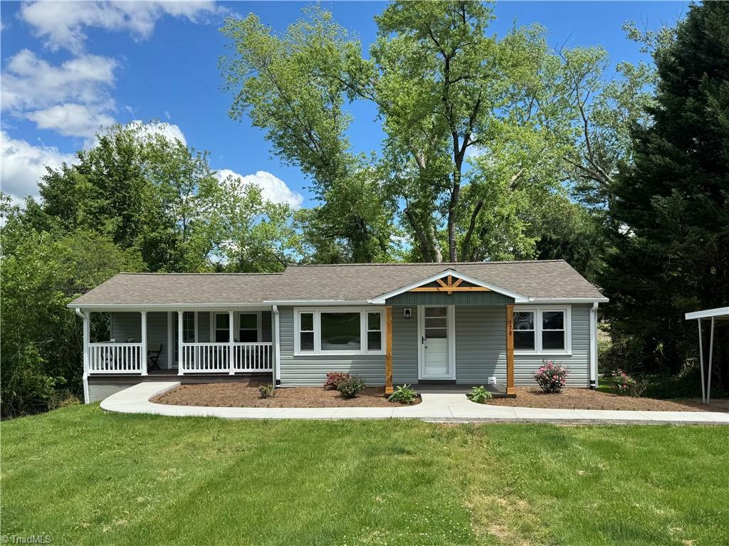 Property Photo: 178 Little Arcadia Drive NC 28621