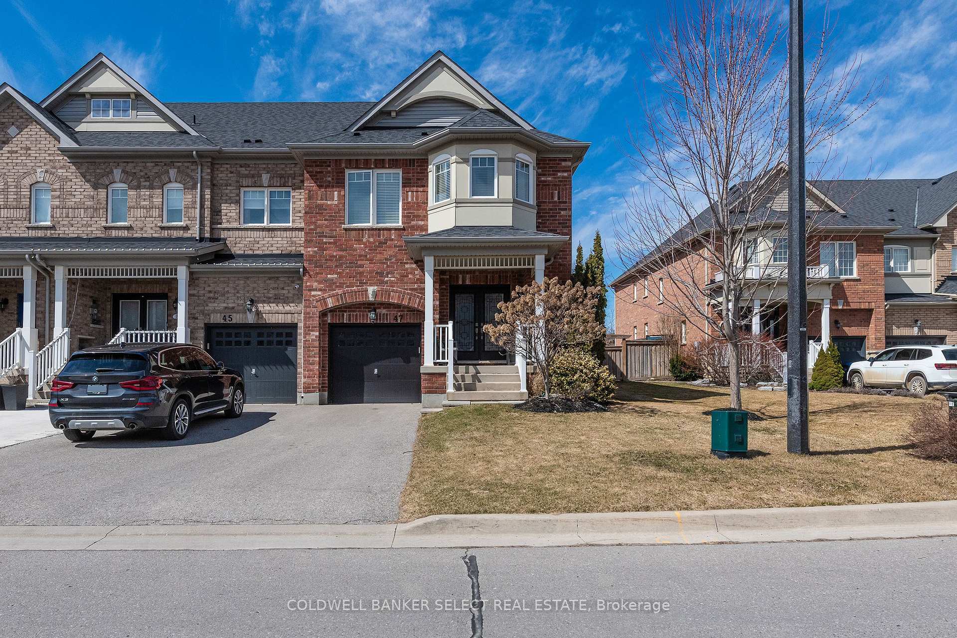 Property Photo: 47 McCardy Court ON L7C 3W9